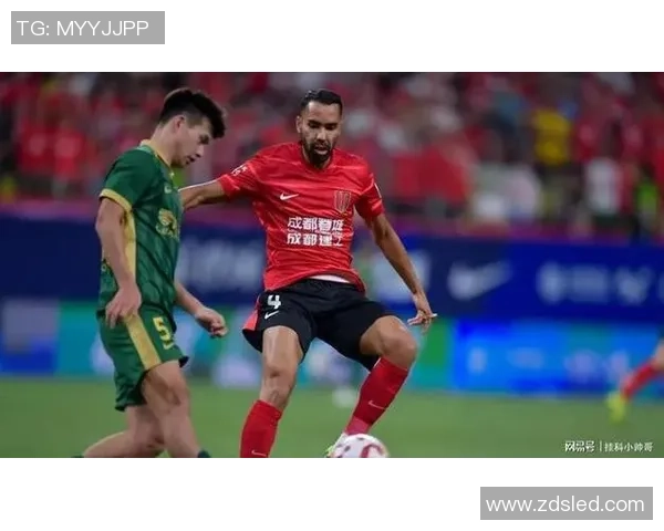 哪个足球明星加盟美国联赛引发球迷热议与期待 哪个足球明星加盟美国联赛引发球迷热议与期待