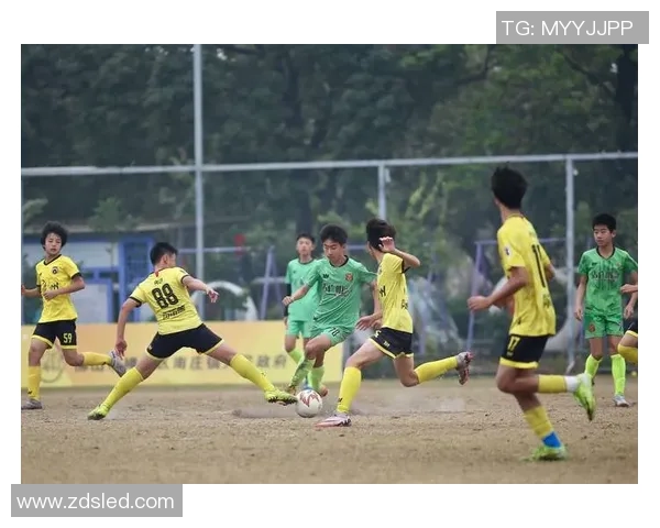 深圳足球队在挑战赛中的速度表现分析与点评 深圳足球队在挑战赛中的速度表现分析与点评